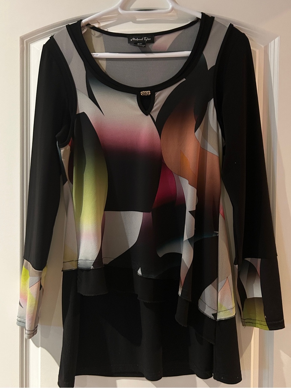 Abstract Print Long-Sleeve Tunic Top Lyered- Black with Multicolor Accents